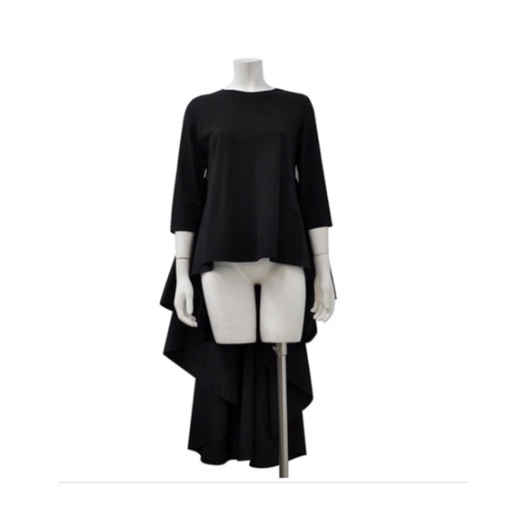 RESTOCKED. GRACIA ASYMMETRICAL TOP - Picture 3 of 3